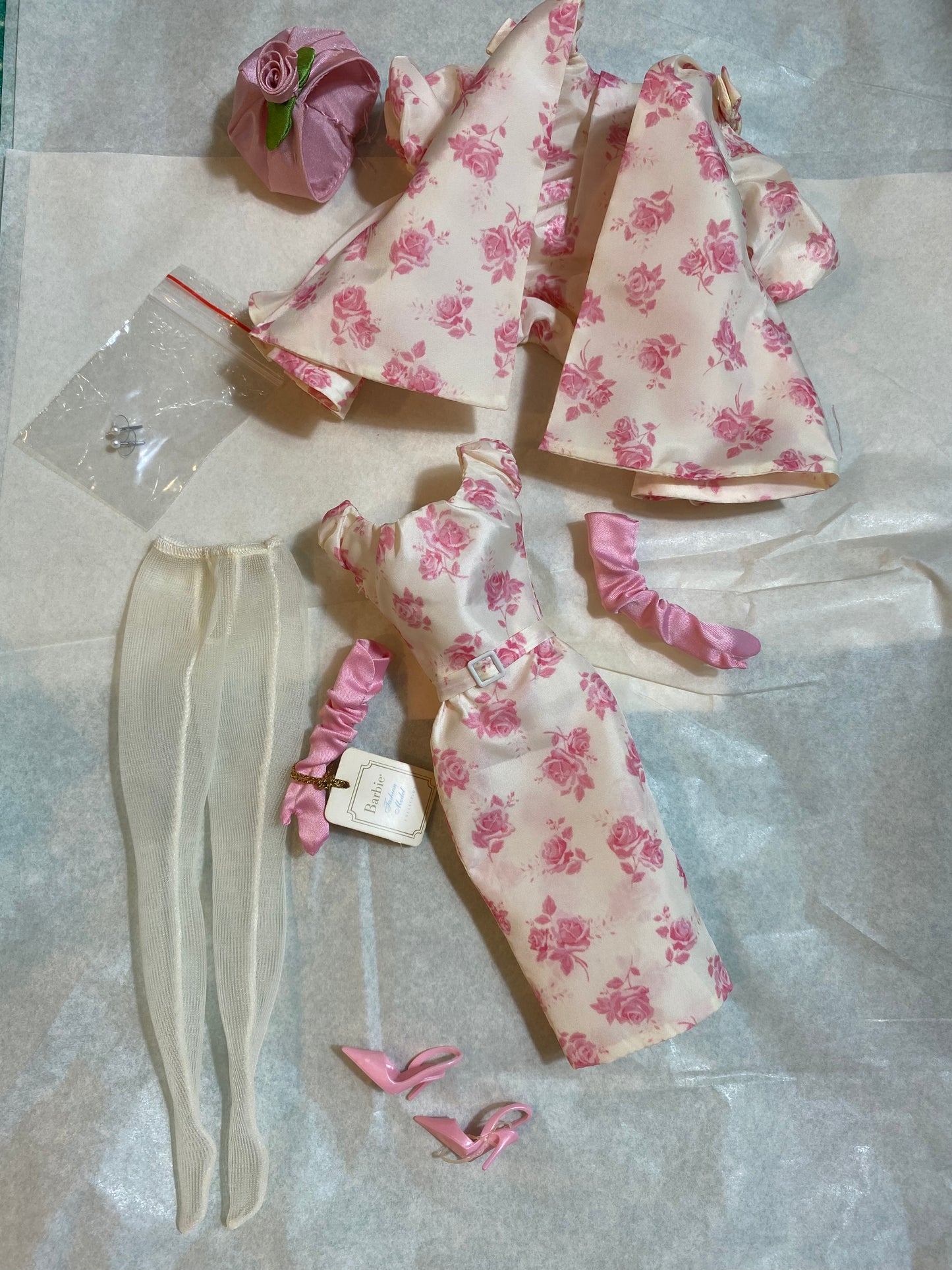Silkstone Barbie Fashion Model Luncheon Ensemble Doll Full Outfit Box COA Mattel