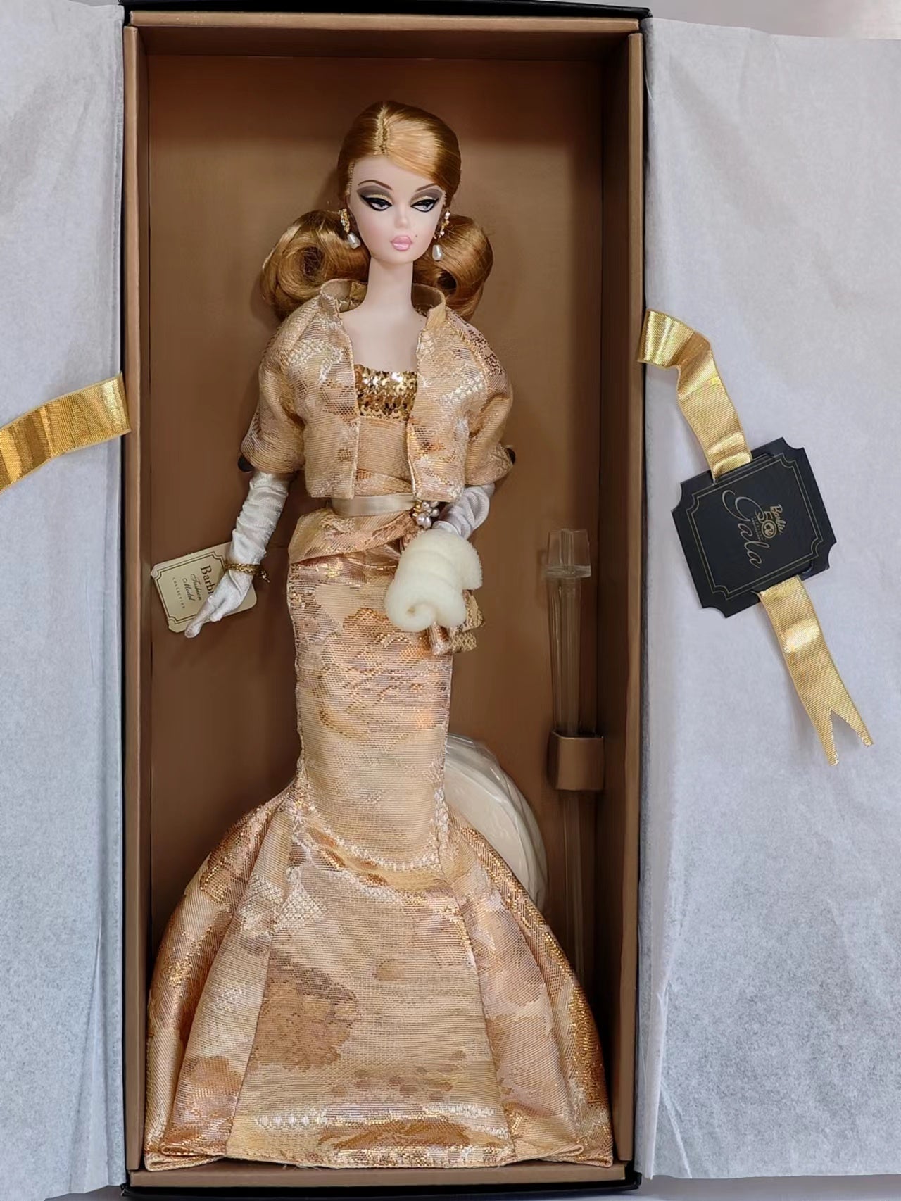 Golden Gala White Silkstone Barbie Fashion Model Doll 2009 NBDCC 50th Anniversary Mattel NRFB