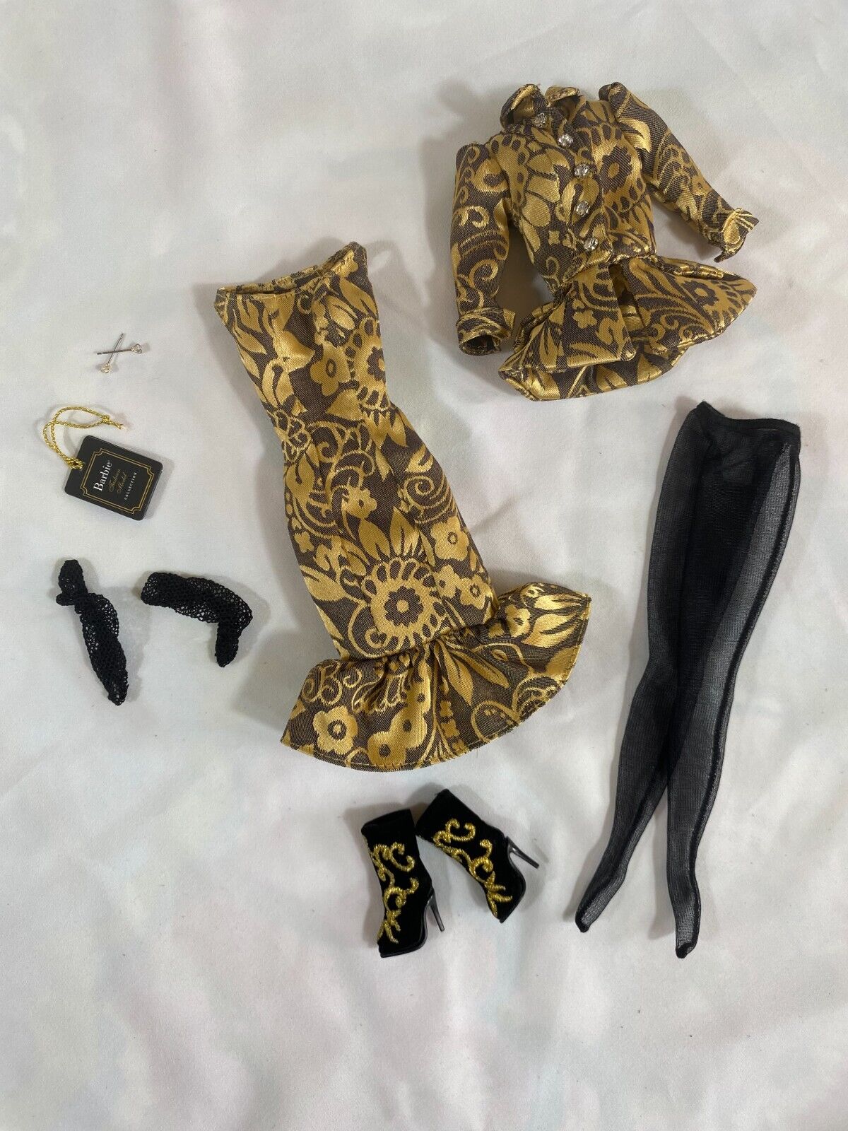 Silkstone Barbie Luciana Fashion Model 12" Doll Gold Label Mattel Full Ensemble
