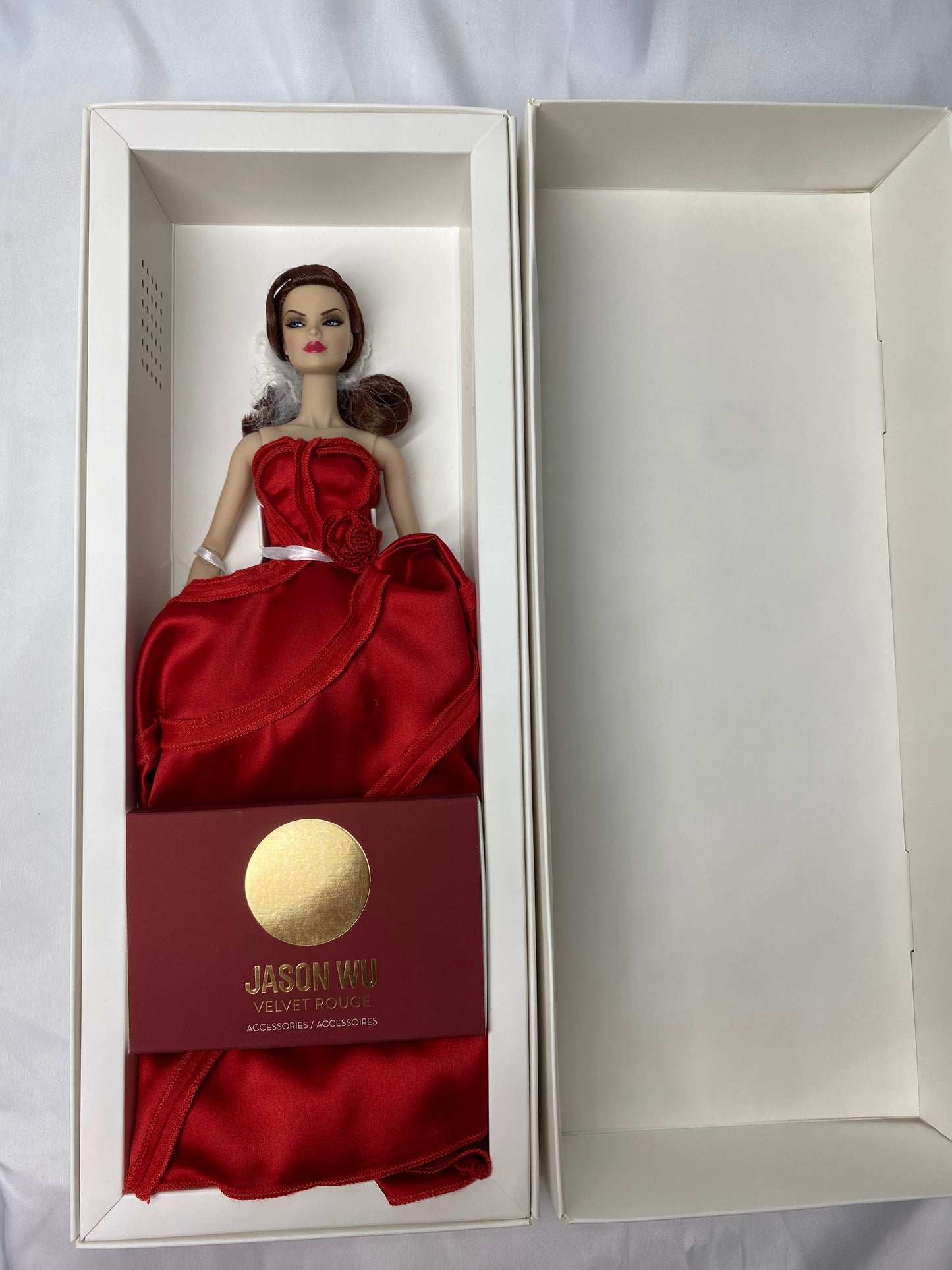 Velvet Rouge Veronique Doll Integrity Toys Fashion Royalty No2 of Le300 Jason Wu